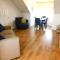 No 11 - Contemporary 2 Bedroom Apartment in Lanark Town Centre