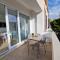 Porta del Mare Apartment Sea and city life