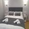 APARTAMENTOS CASA FREDI - Apartamentos les cuartes 1 y 2