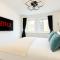 Luxury Flat by Tower Bridge, London - 2 Bedrooms, Free Parking