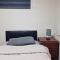 Room near East Midland Airport 8