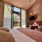 B&B Contrast