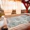 Holiday House Sunset Spa