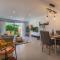 Lemon House - 400m from the Beach - Wifi