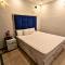 Dove Inn Hotel wahdat road