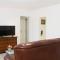 Renovated 2-bedroom apartment