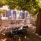 Les galets bleus de Calvi
