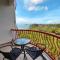 Beachfront 2-5pax, Free parking , swimming pool