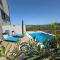 4 star Duplex apartment "Maslina", private heated POOL & seaview