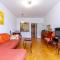 Vintage Parlament View Riverside Apt w AC by NW