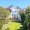 Broyle House, Chichester