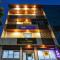 FabExpress Mapple Suites
