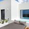 Rockaine Suites Eclipse