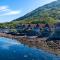 Loch Linnhe Waterfront Lodges with Hot Tubs
