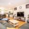 Pet Friendly 3BR Quincy Townhouse w Laundry, Free Parking, near MBTA Red Line 37