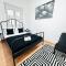 Spacious Lisbon flat, great location for tourists, free parking