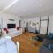 Convenient Family apt with Private Parking