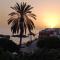 Amazing two rooms in Alcalá next to the beach