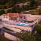 Villa Aurora