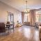 Old Riga 1BR, Doma Square Views
