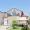 Hida Ile apartments
