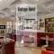 Vintage Art Hotel