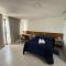 Flat no Vivence Suites