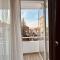 Unique flat with balcony in the heart of the city