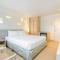 Sunshine Hotel & Residences