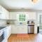 Charming Gray Home- 5 mins from GSU!