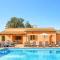 Villa Andreu by Villa Plus