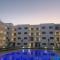 Rmilat Garden N8 vue sur la piscine