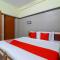 OYO Hotel Raja Lodge