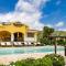 Villa Saige , piscina con idromassaggio