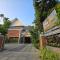 Clive Ten Resorts Athirappilly,10 minutes drive from Athirappilly waterfall