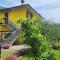 Appartamento L'ulivo 5 chilometri da Varenna vista lago in via privata