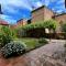 Il Cantuccio di Vittorio - Apartment with private garden in the Heart of Volterra