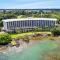 Hilo Hawaiian Hotel, Trademark Collection by Wyndham