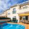 Beautiful townhouse in downtown Ferragudo