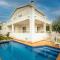 Casa con piscina privada cerca de playa