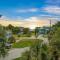 Carolina Boulevard 128