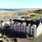 Beach & Links View Apartment