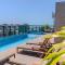 LIV 604 | Piscina | Academia | Lavanderia