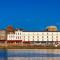 Best Western Le Cheval Blanc -Vue sur le port-plein centre ville