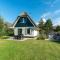Duynopgangh 16 villa for 8-guests behind dunes