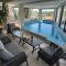 Apel Luxury