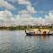 MAYFAIR Lake Resort