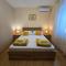 Antonio rooms