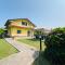 - Rustic Charm with Garden & Pool -