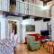 Corno Florentine Apartment